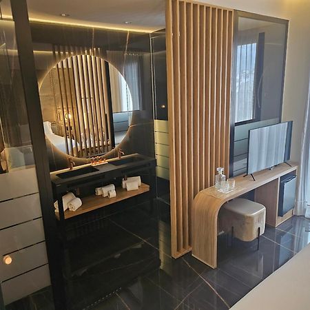 Hotel Las Tres Campanas Badajoz Zewnętrze zdjęcie