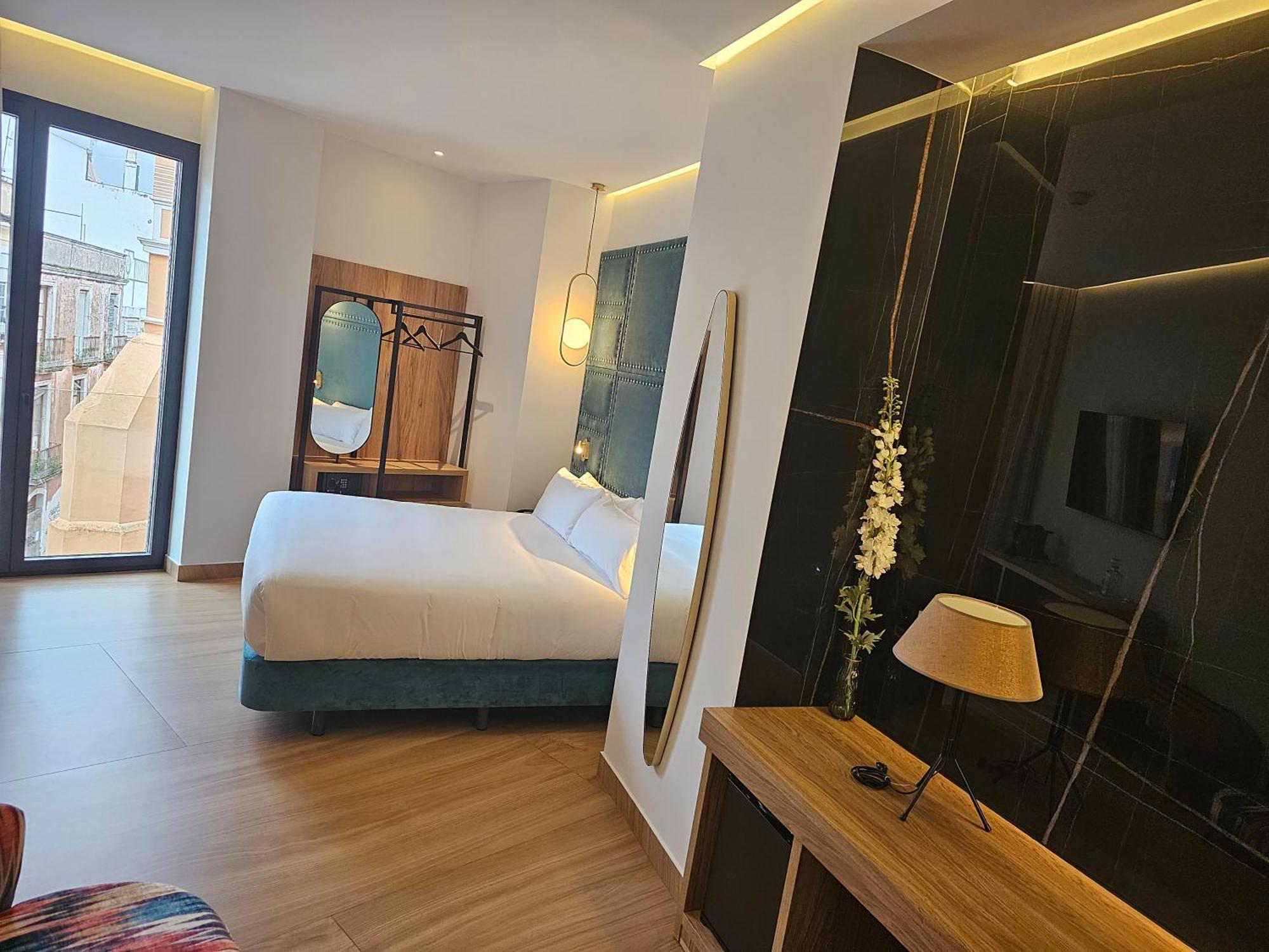 Hotel Las Tres Campanas Badajoz Zewnętrze zdjęcie