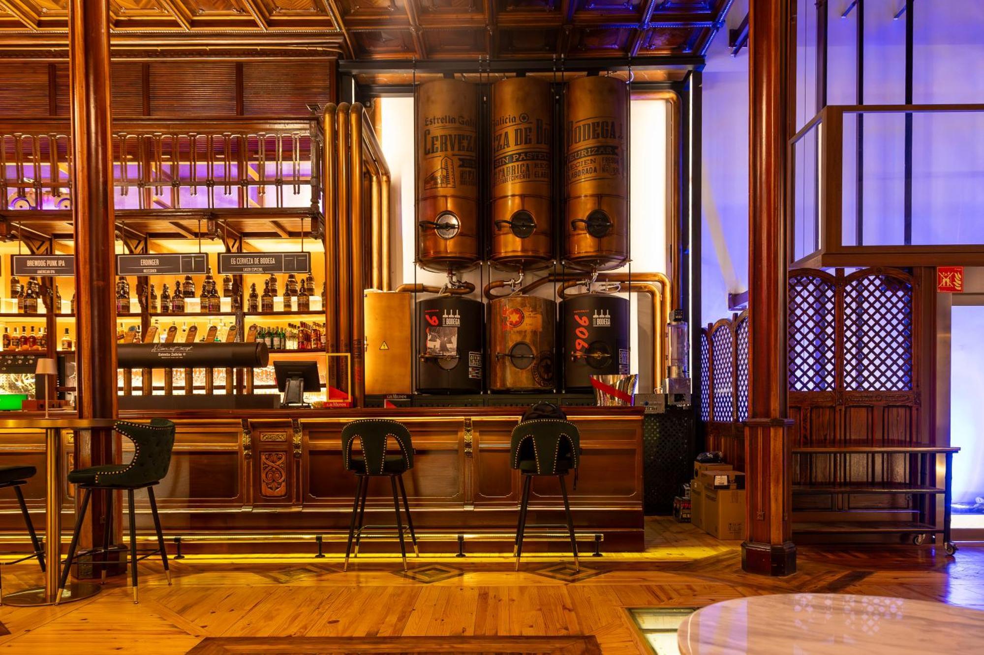 Hotel Las Tres Campanas Badajoz Zewnętrze zdjęcie