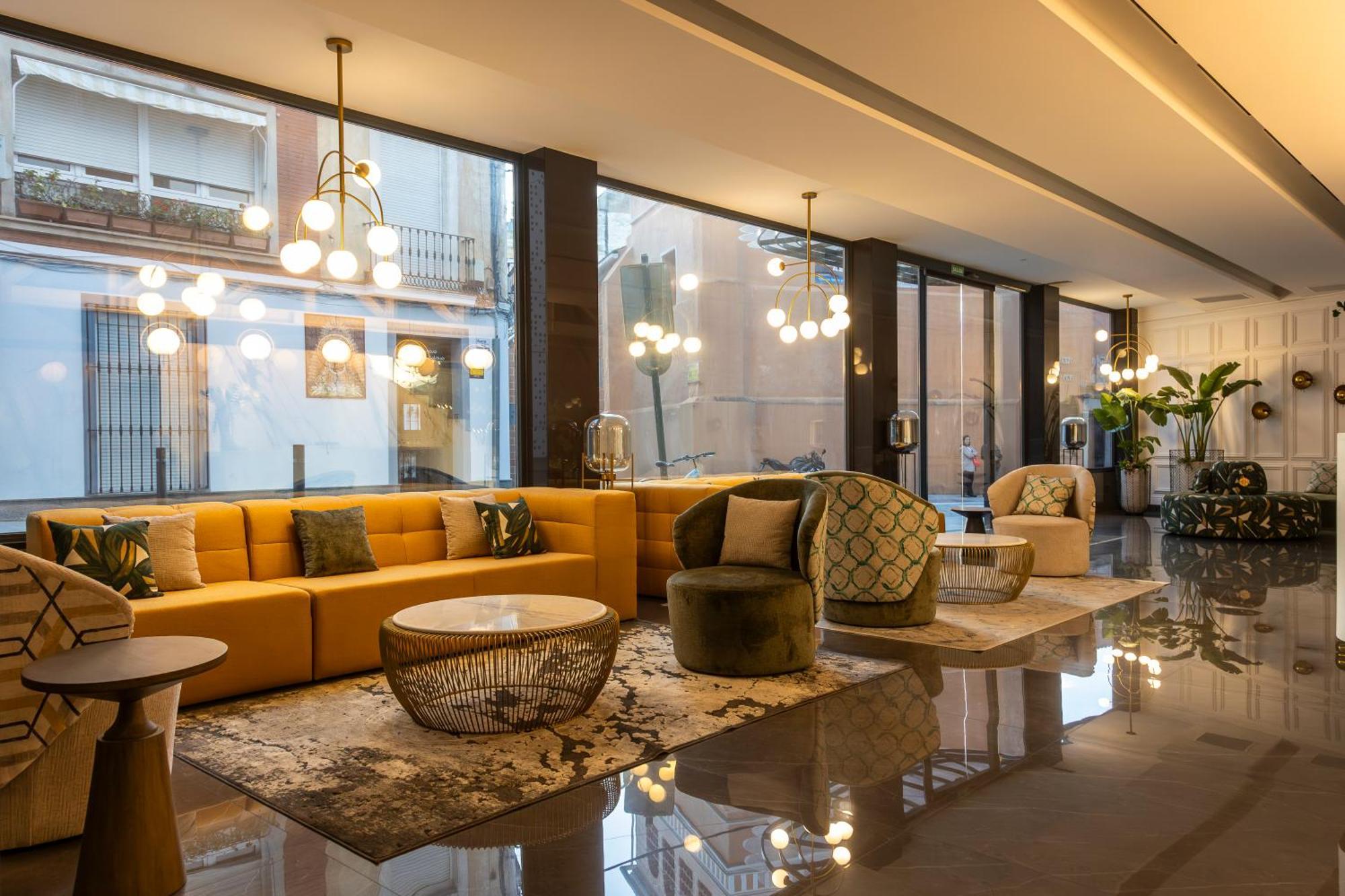 Hotel Las Tres Campanas Badajoz Zewnętrze zdjęcie